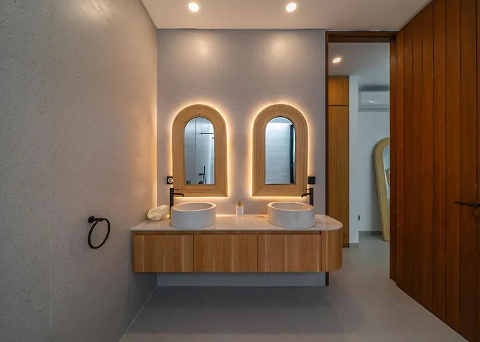 Вилла Tropical Bliss 3br In